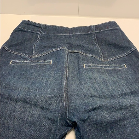 Highest Rise Top Quality Skinny Leg Jeans - Picture 3 of 4